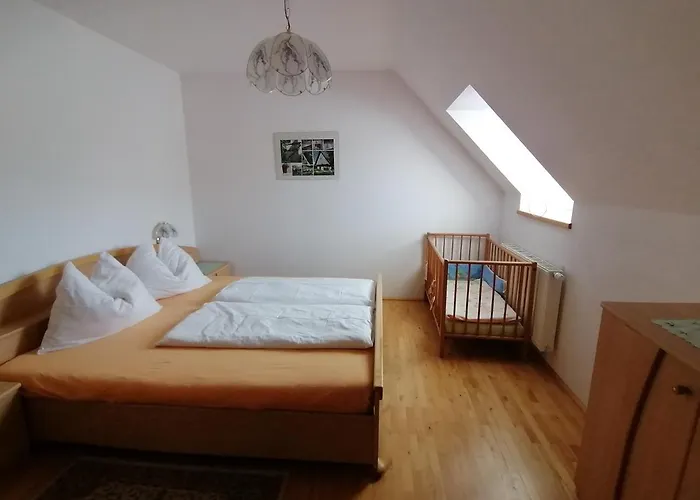 Ursprunghof Apartament *