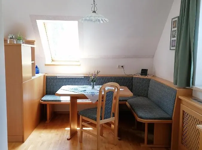 Ursprunghof Apartament *